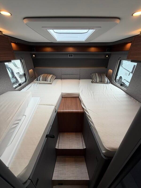 CAMPING-CAR POIDS LOURD HYMER BMC I 680 NEUF – Image 4