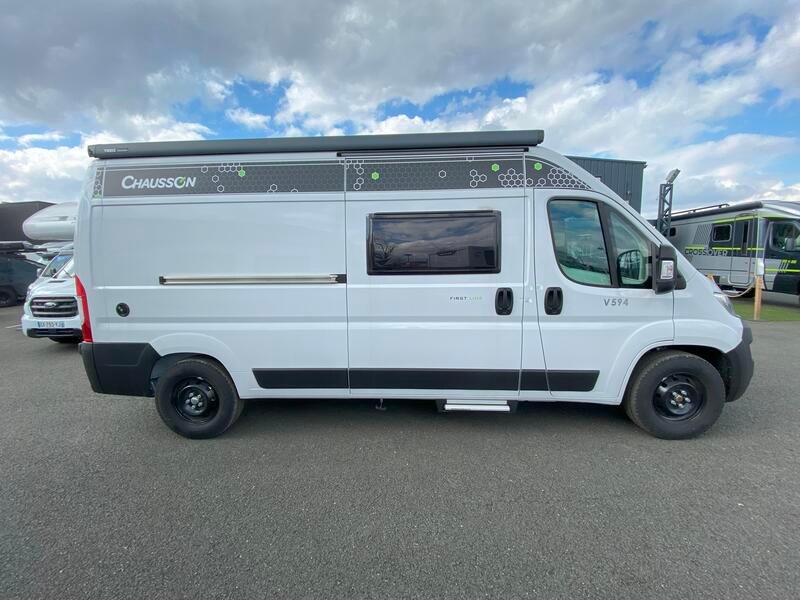 fourgon CHAUSSON V 594 FIRST LINE NEUF – Image 2
