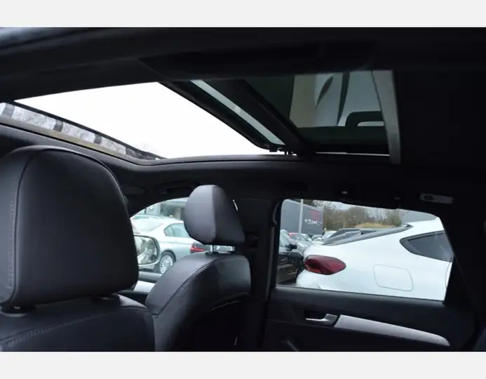 Audi Q5 – Image 15