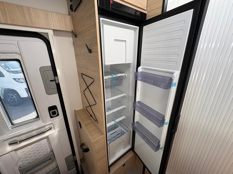 camping-car CHALLENGER 260 ultimat NEUF – Image 6
